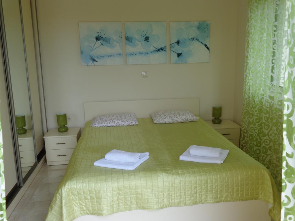 Kalimera Apartments Kiveri Bilik gambar