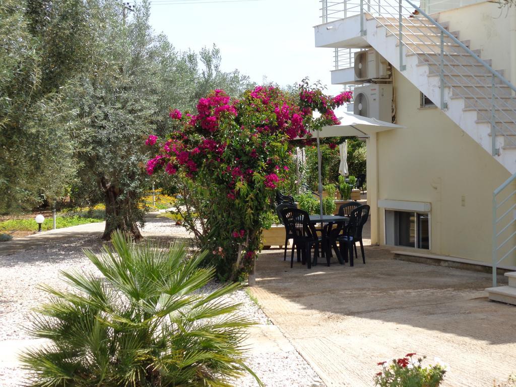 Kalimera Apartments Kiveri Bilik gambar